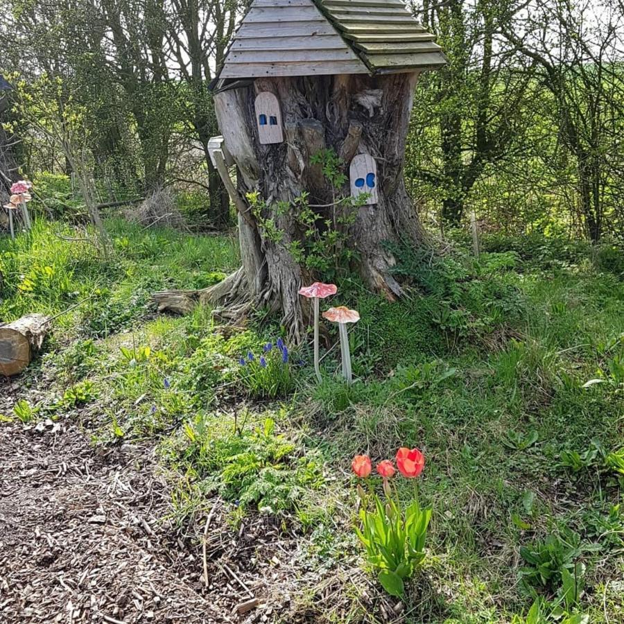 Romantic Escape Luxury Hobbit House With Hot Tub! 希尔内斯 外观 照片